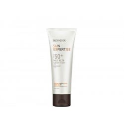 Tinted protective cream SPF50+